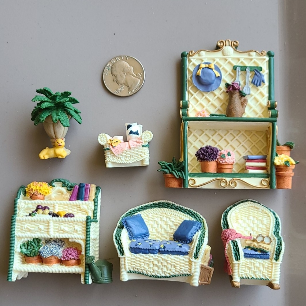 Avon Victorian Miniature Patio Furniture